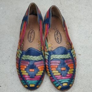 Artesanias Cabezas Multicolor Leather Huarache Flats